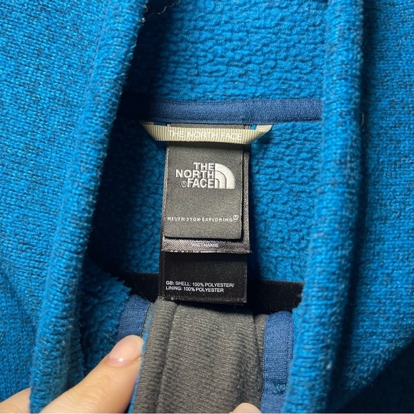 The North Face Women's Blue full zip up fleece outdoor athletic jacket in size L - Picture 4 of 8